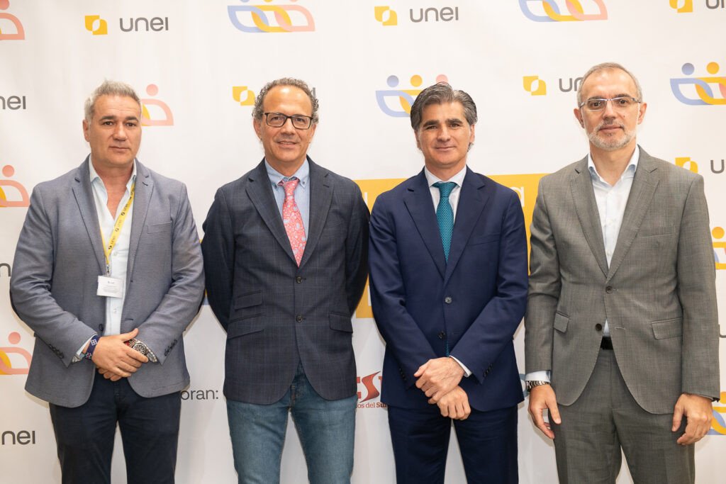 Francisco Hurtado (Axion), Jaime Escacena (UNEI), Daniel Romero (Cellnex) y José Martín (UNEI)